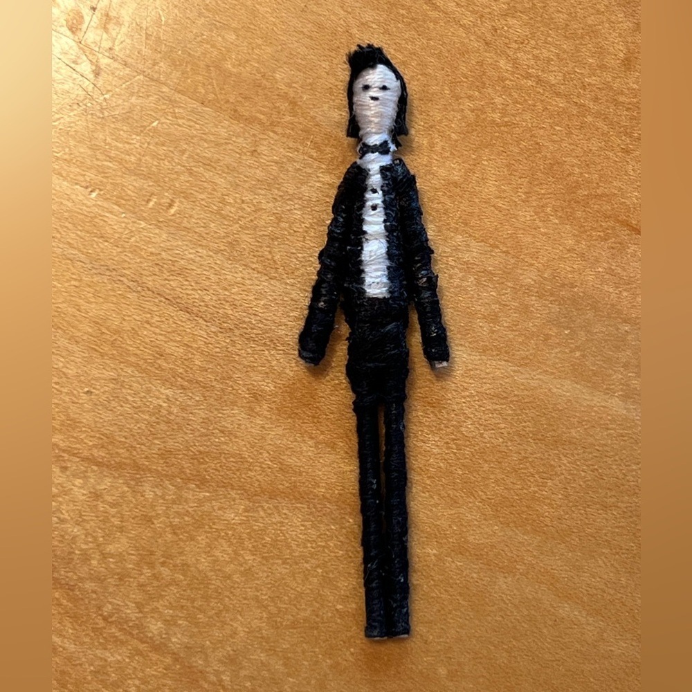 Worry Dolls / Toothpick Dolls / Paperclip Doll - Picture 11 of 15